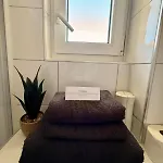 2 - Gemuetliche Mit Kuechenzeile, Bad Und Grosser Terrasse Apartament *