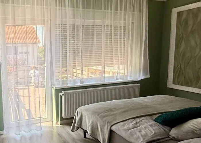 2 - Gemuetliche Mit Kuechenzeile, Bad Und Grosser Terrasse *